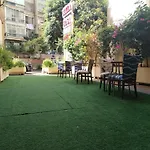 Bella Rosa Hotel
